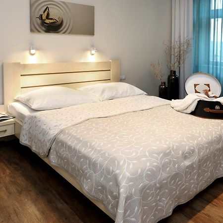 Andel Apartments Praha Eksteriør billede